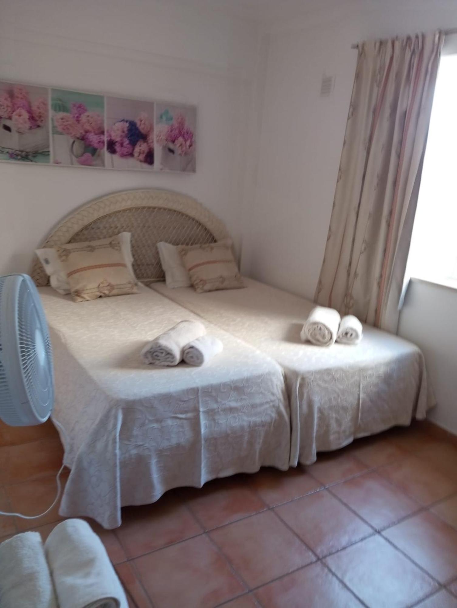 Aparts 8 T1 E T0 Lagos Ngoại thất bức ảnh